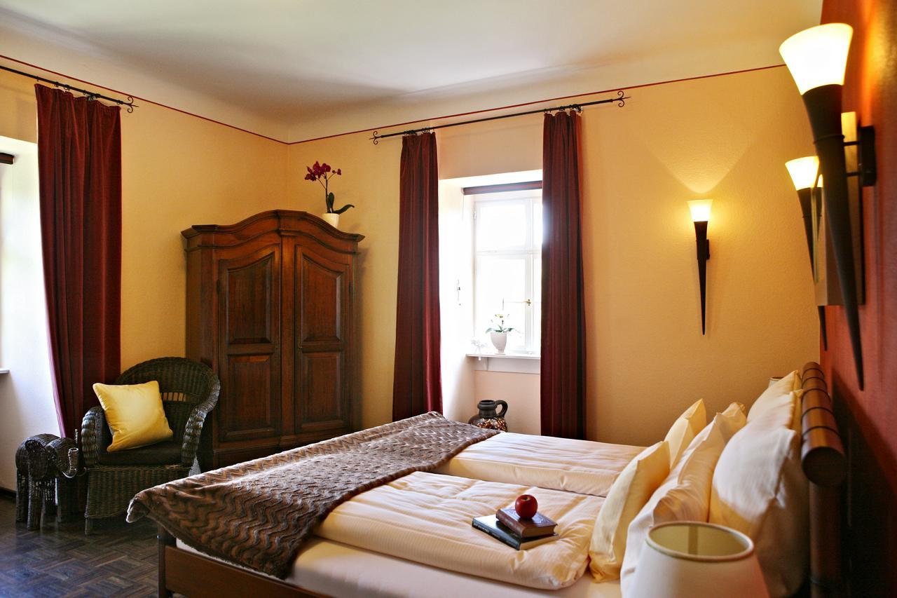 Rhoen Hotel Waldcafe St. Georg Staatsbad Bruckenau Exterior photo